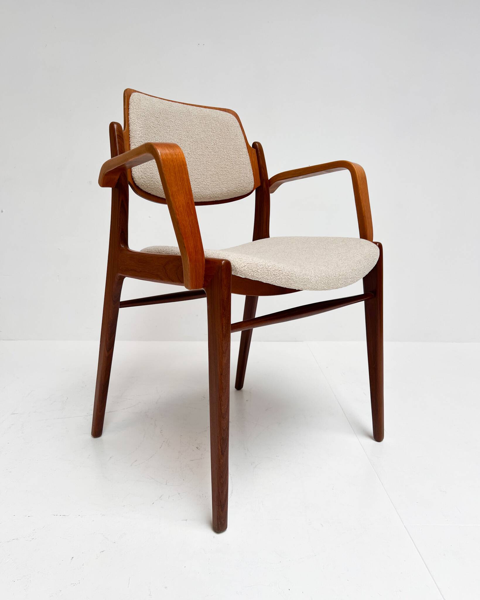Ensemble de 4 chaises rembourrées Hartmut Lohmeyer pour Wilkhahn, années 1960.