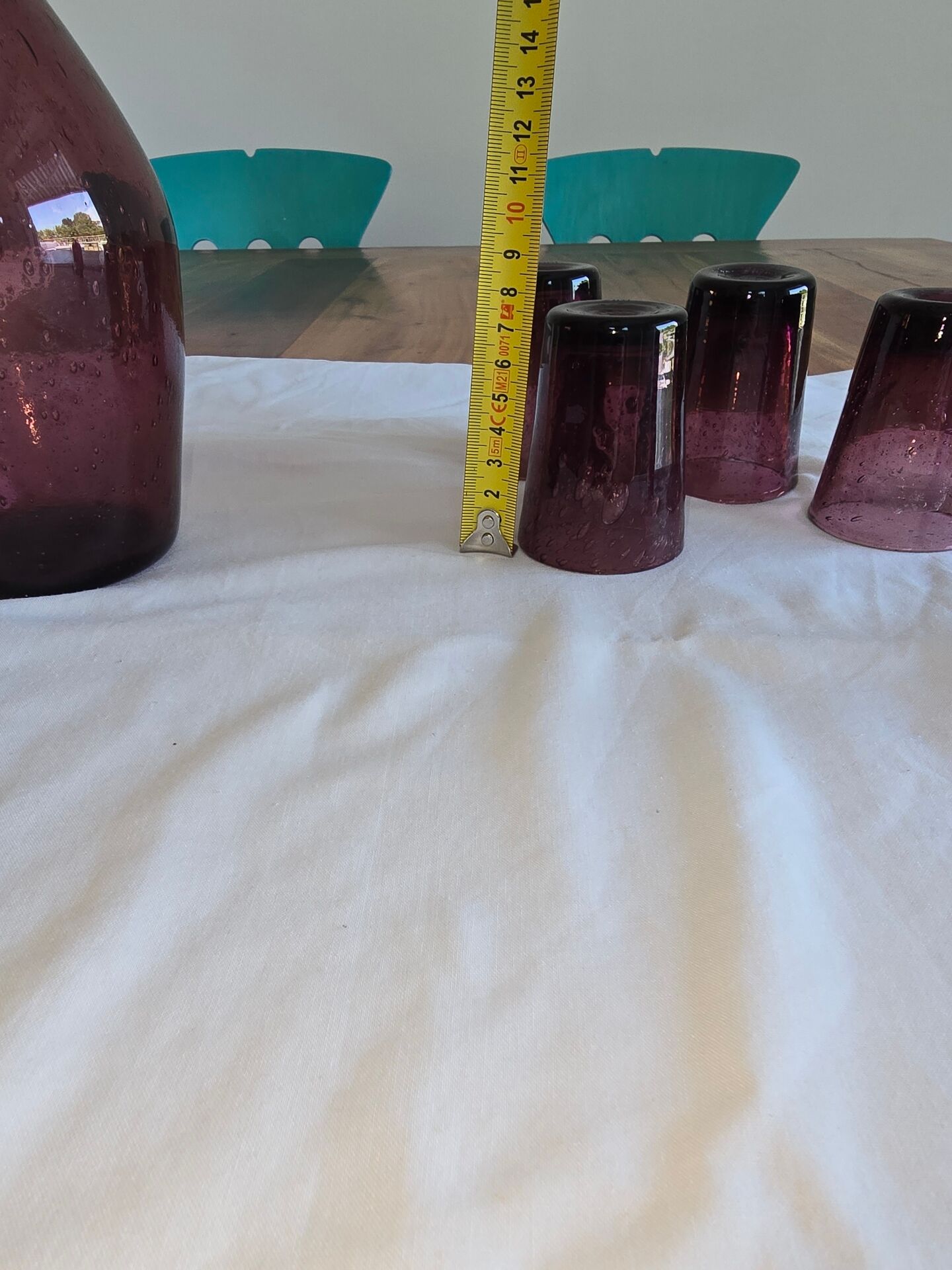 Service Verrerie de Biot, carafe et 4 verres en verre soufflé améthyste