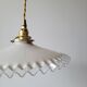 Serrated opaline suspension