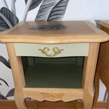 Pair of light wood bedside tables aerogummed and restyled