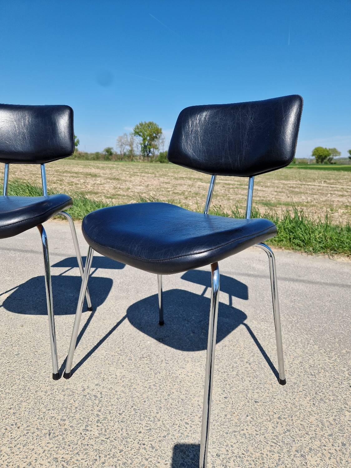 Set of 2 60s designer chairs
