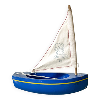 Tirot 201 basin sailboat in wood, French brand.