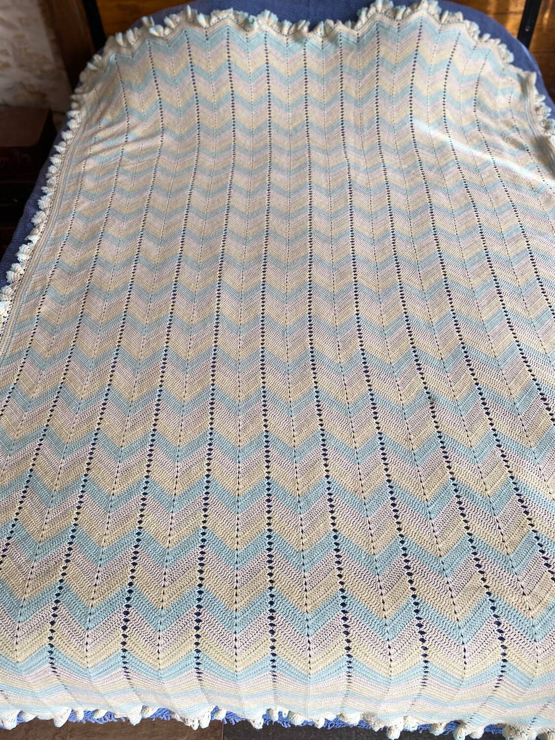 Couvre lit fait main