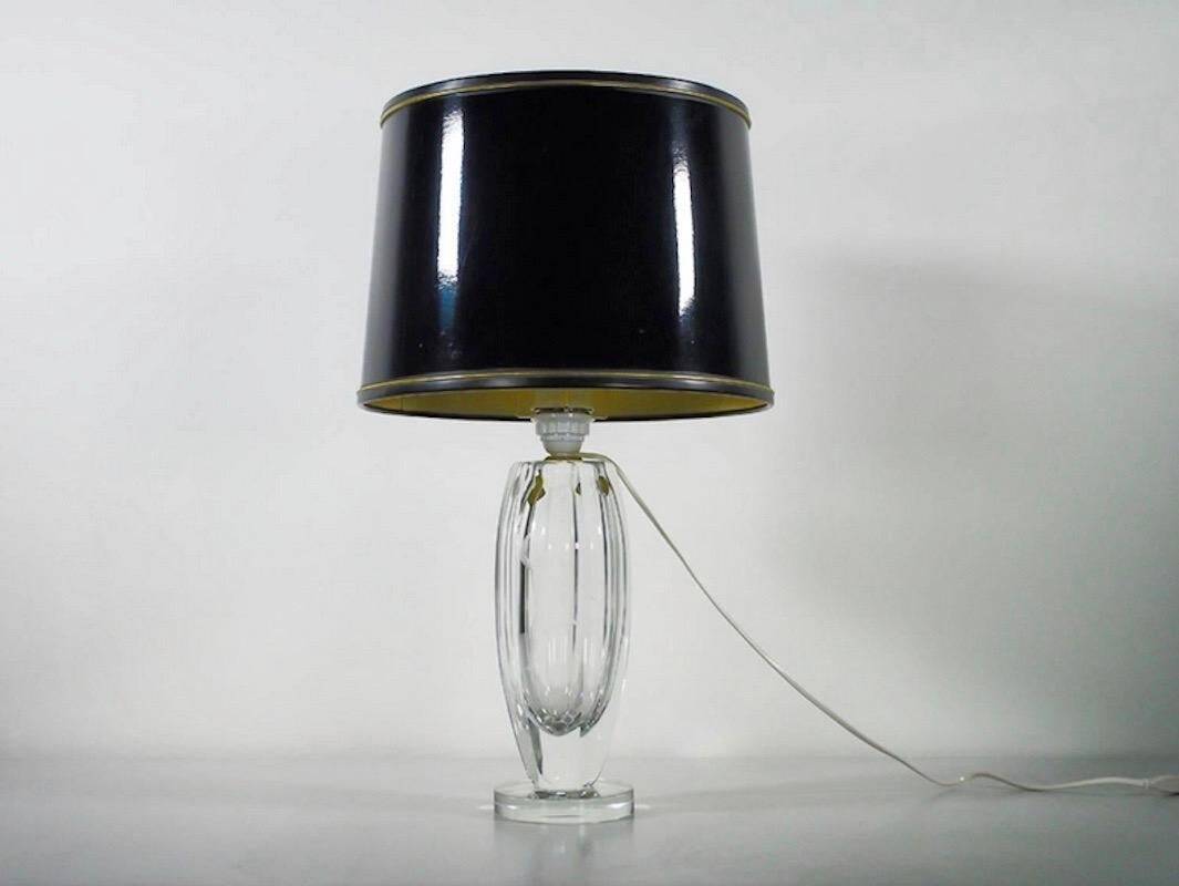 Elis Bergh for Kosta Sweden engraved crystal table lamp