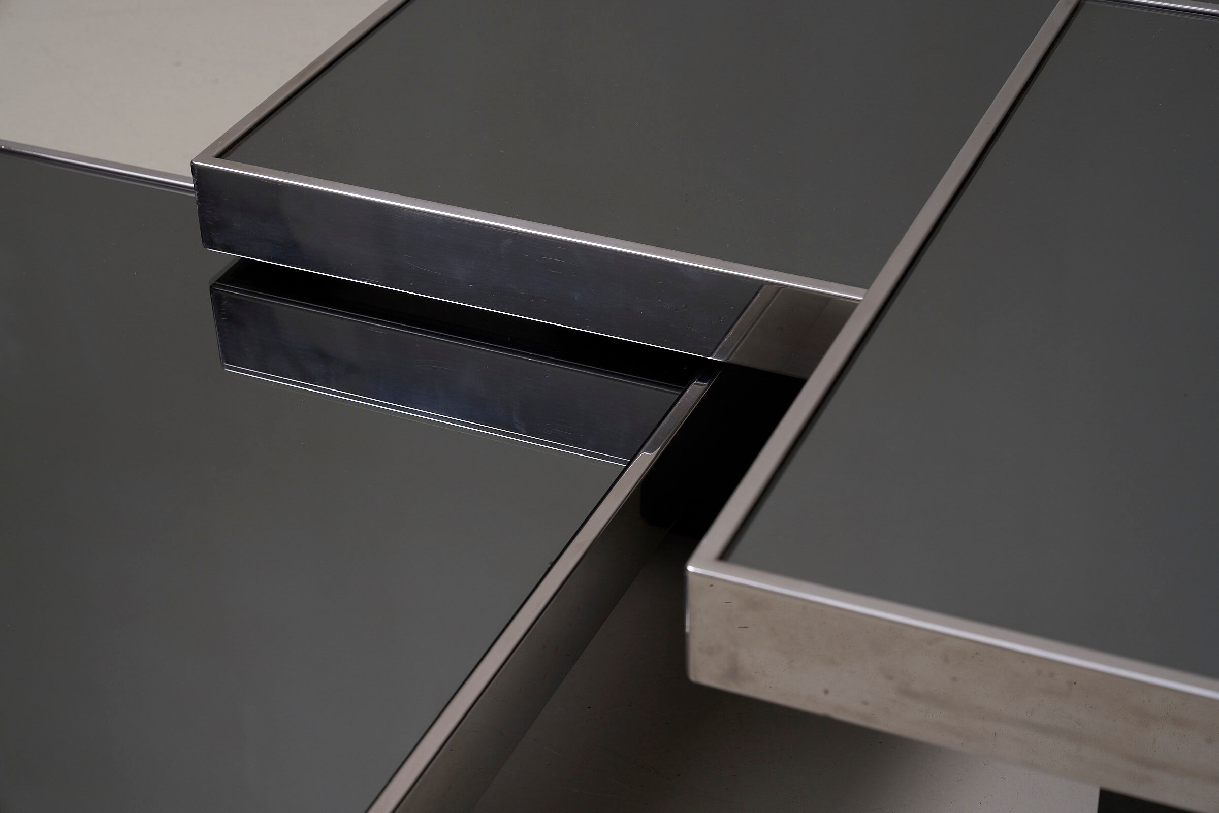 Set of 3 low tables in black mirror Cidue