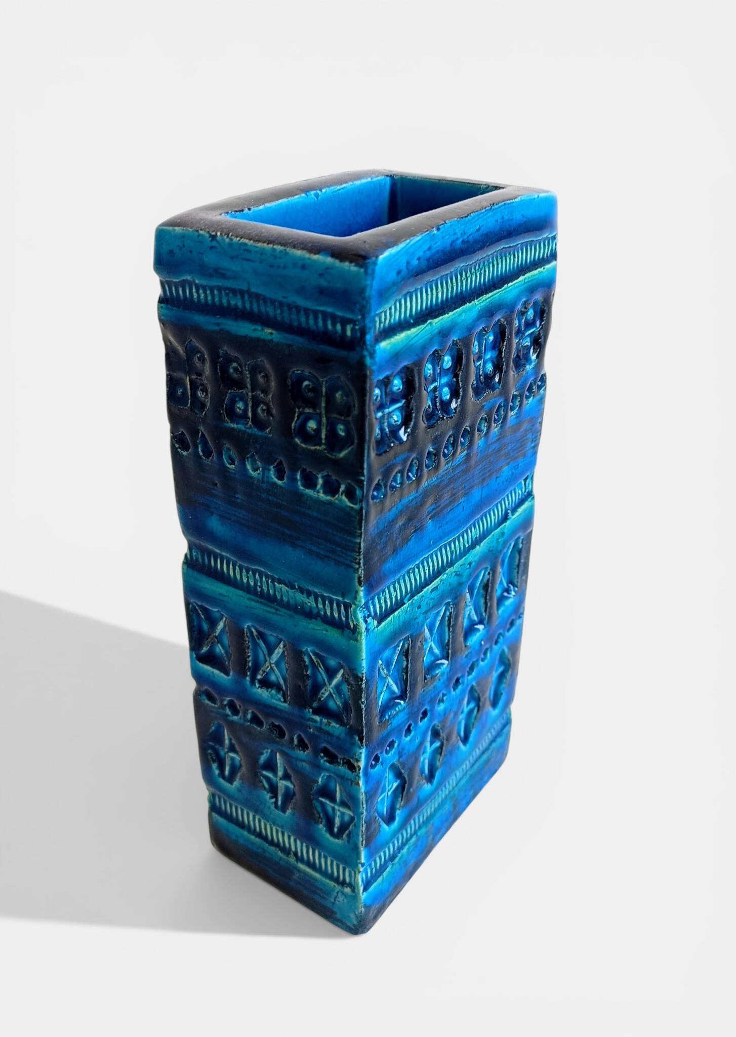 Aldo Londi for Bitossi “Rimini Blu” Etruscan Revival Ceramic Vase, 1960s