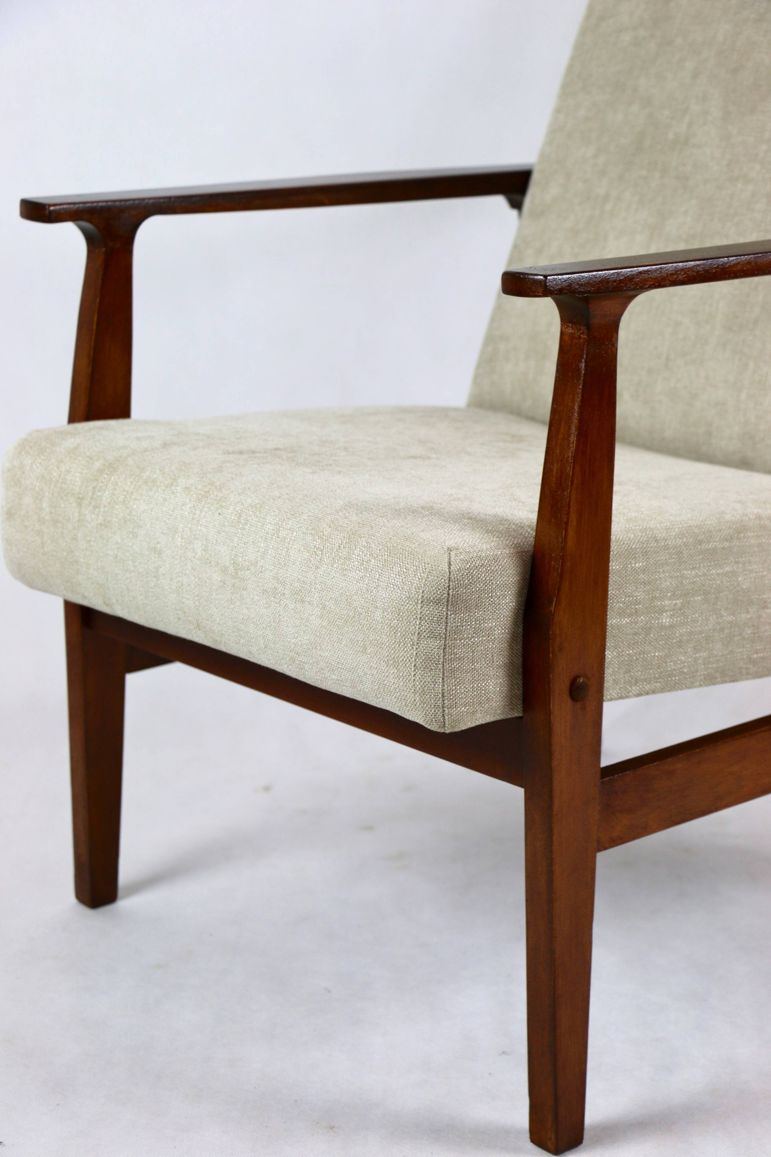 Vintage Beige Club Armchair, 1970s