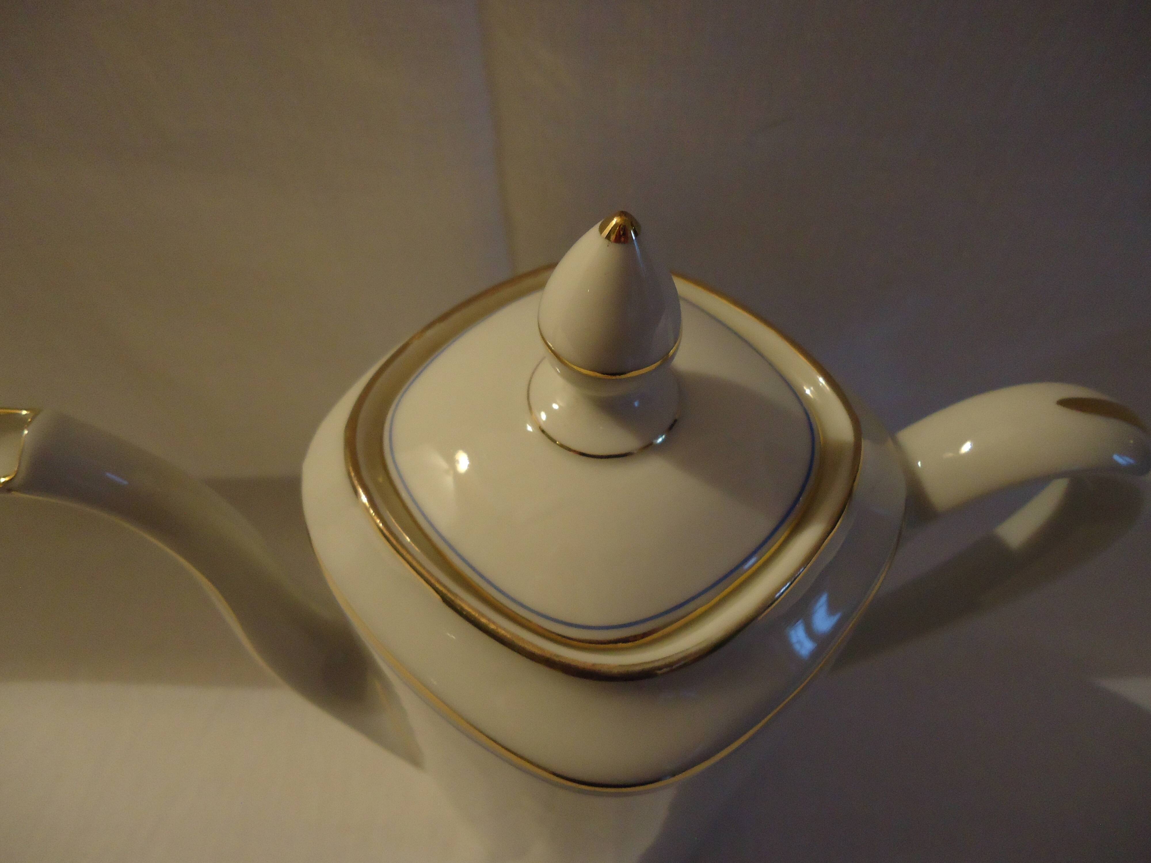 Theière verseuse porcelaine de Limoges
