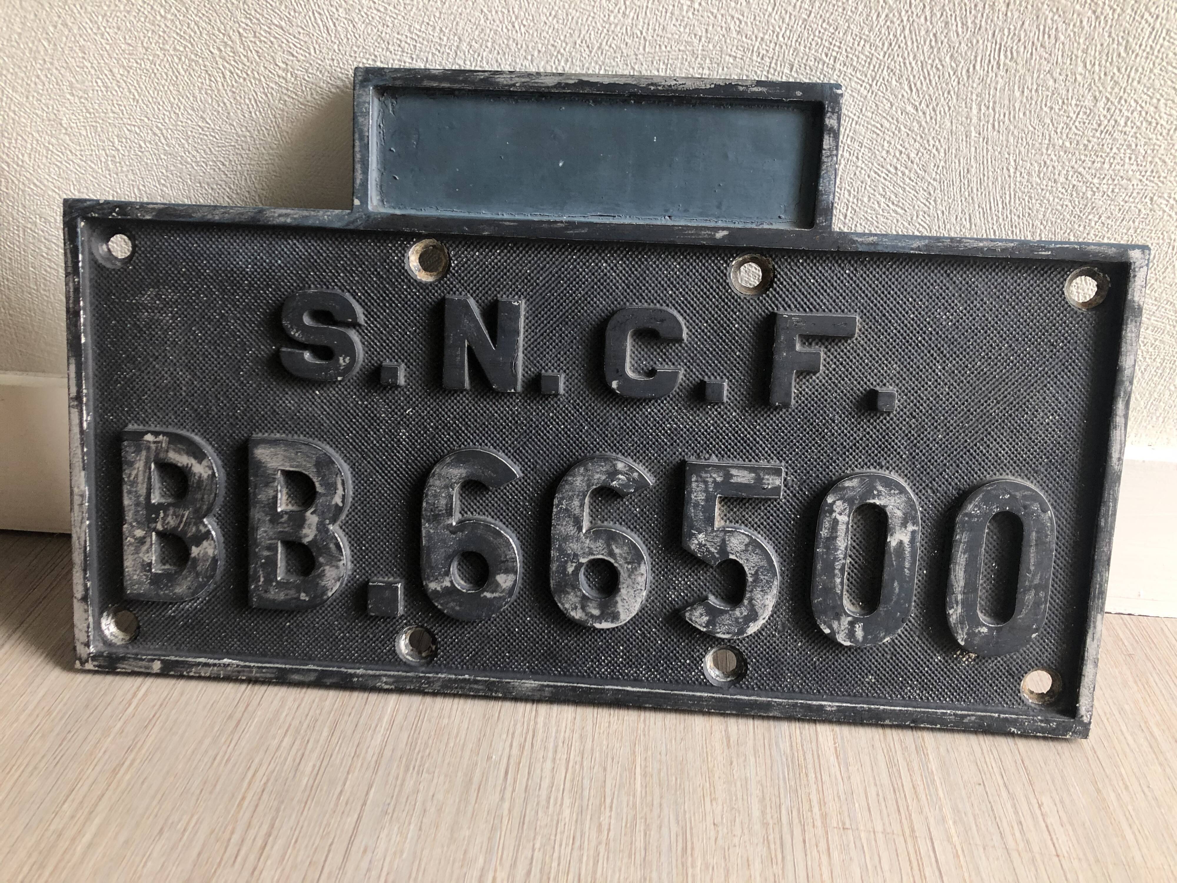 Former SNCF locomotive plate