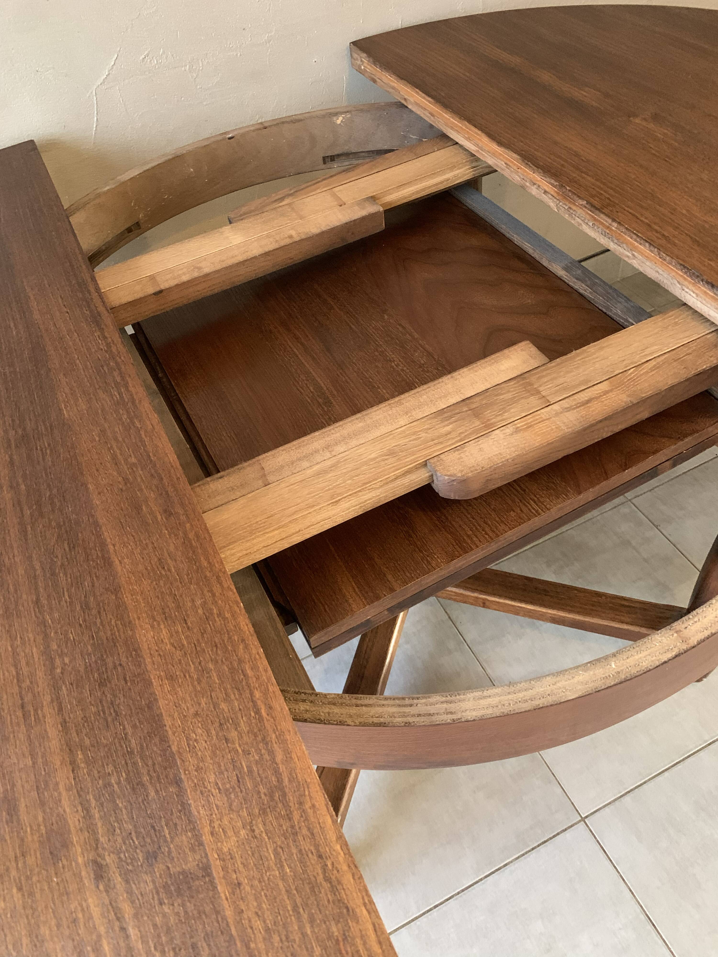 Vintage extendable wooden table from the 50s with independent extension