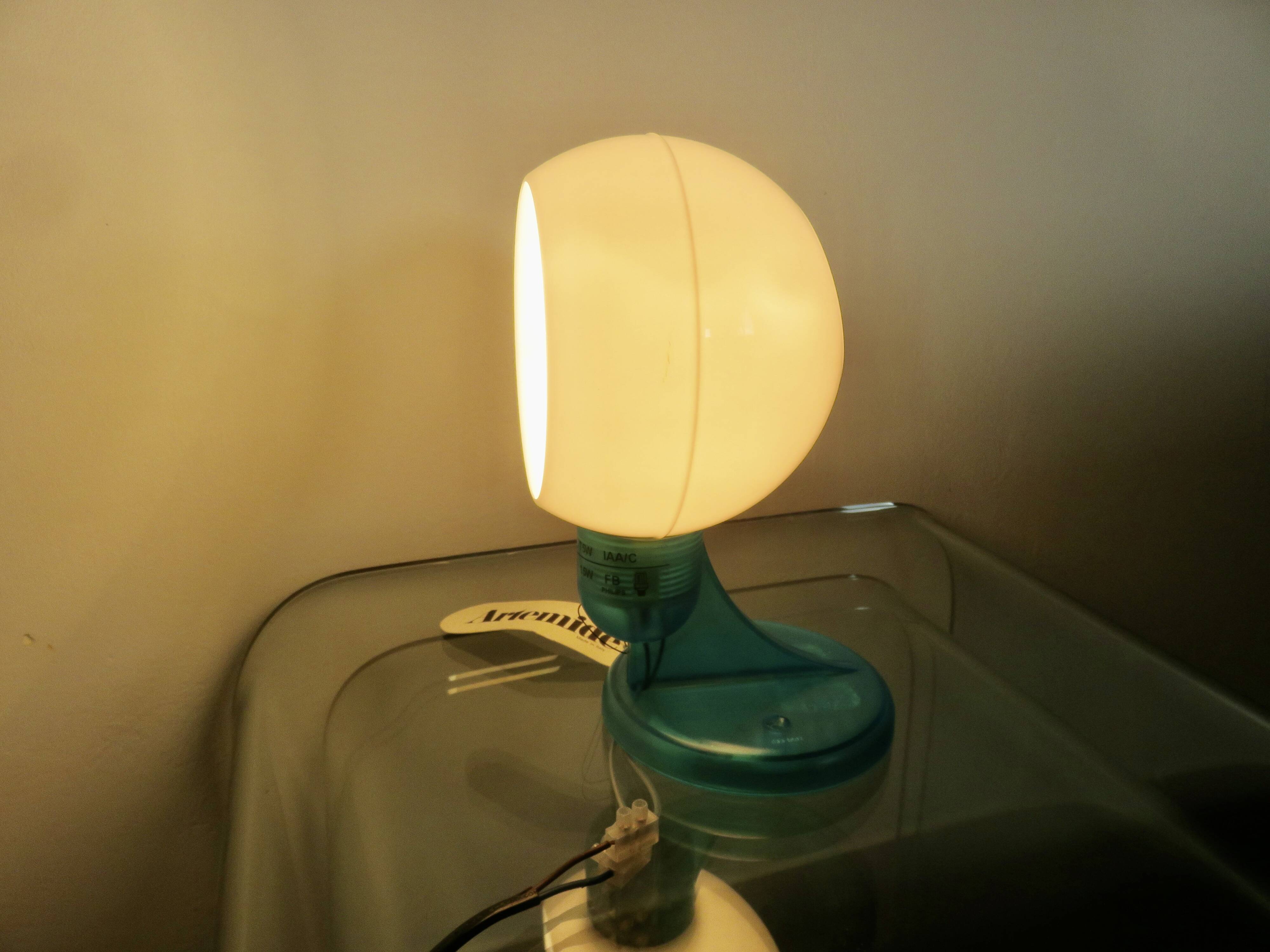 Artemide “libera” wall lamp designed by Michele de Lucchi, 2013