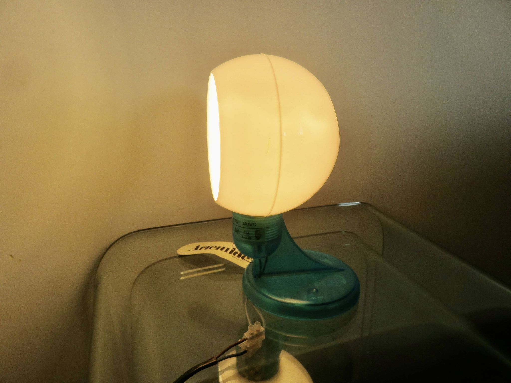 Artemide “libera” wall lamp designed by Michele de Lucchi, 2013