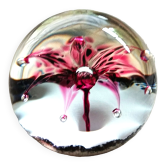 Sulfide paperweight signed dated, Art glassware