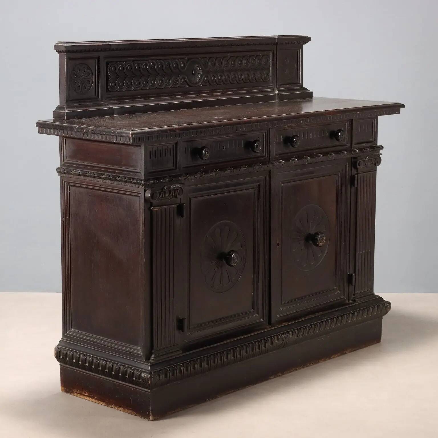 Antique neo-Renaissance walnut buffet, Italy, 19th century