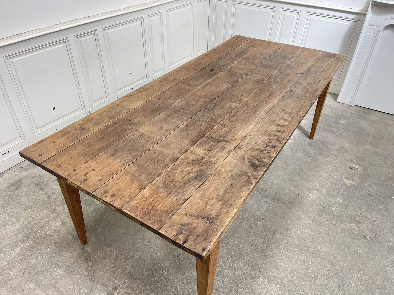 1900 oak table 216cm long