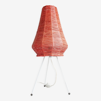 Table lamp with raffia shade on a tripod frame, mid-century lighting