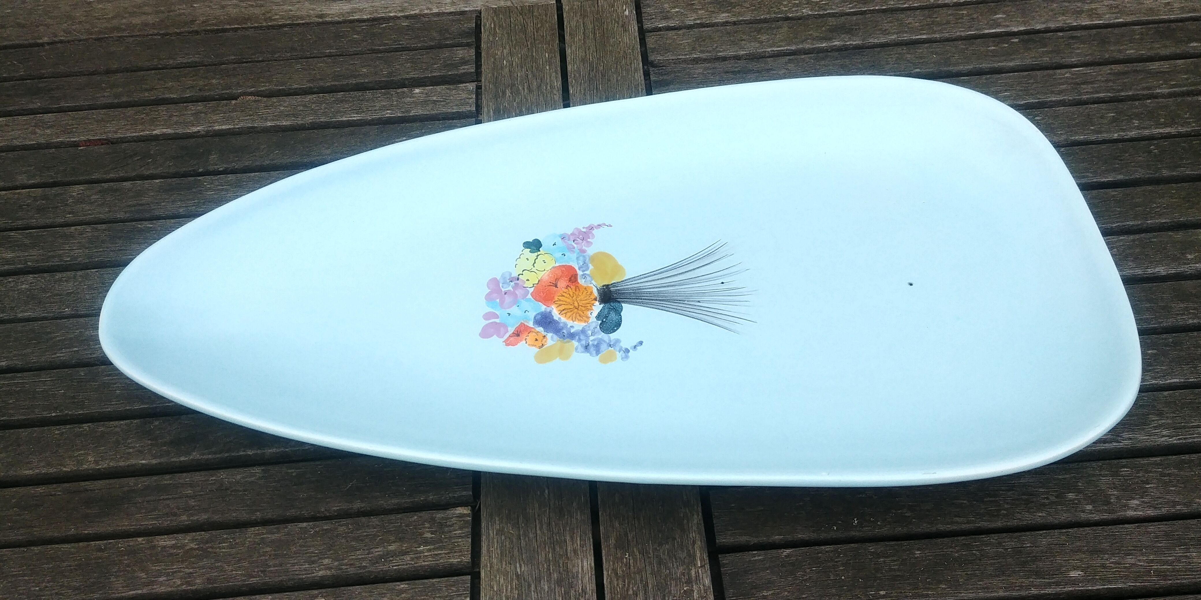 Ceramic dish from the faiencerie of M.B.F.A Pornic model sidonie blue