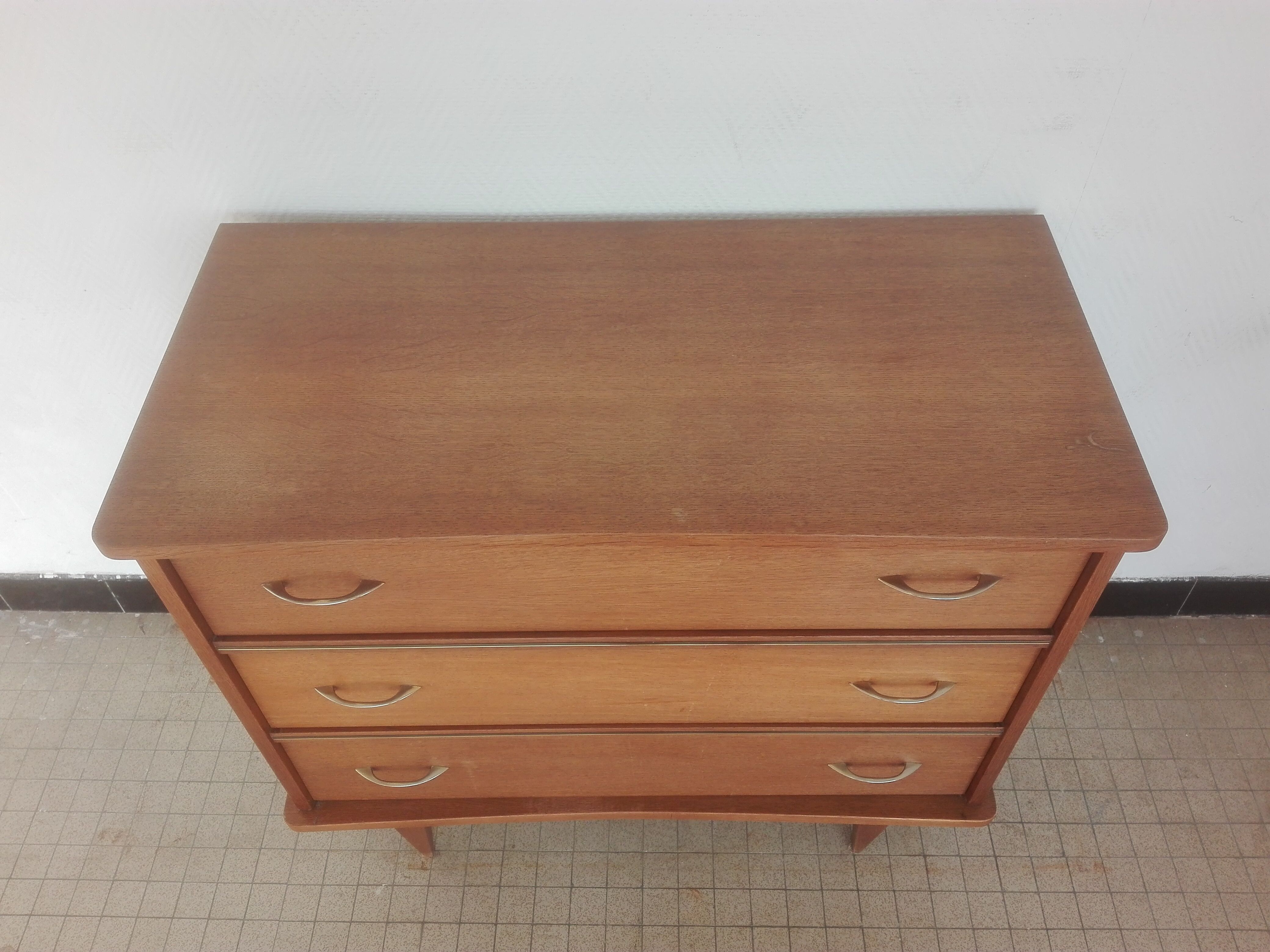 Vintage 50s commodity