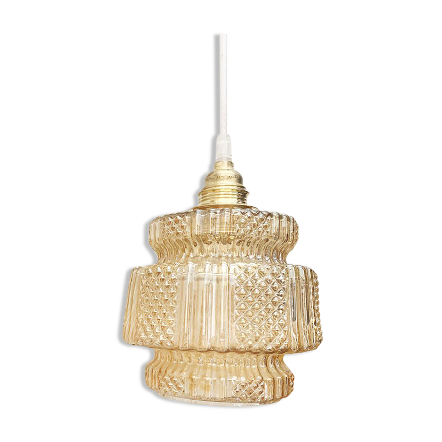 Amber globe suspension