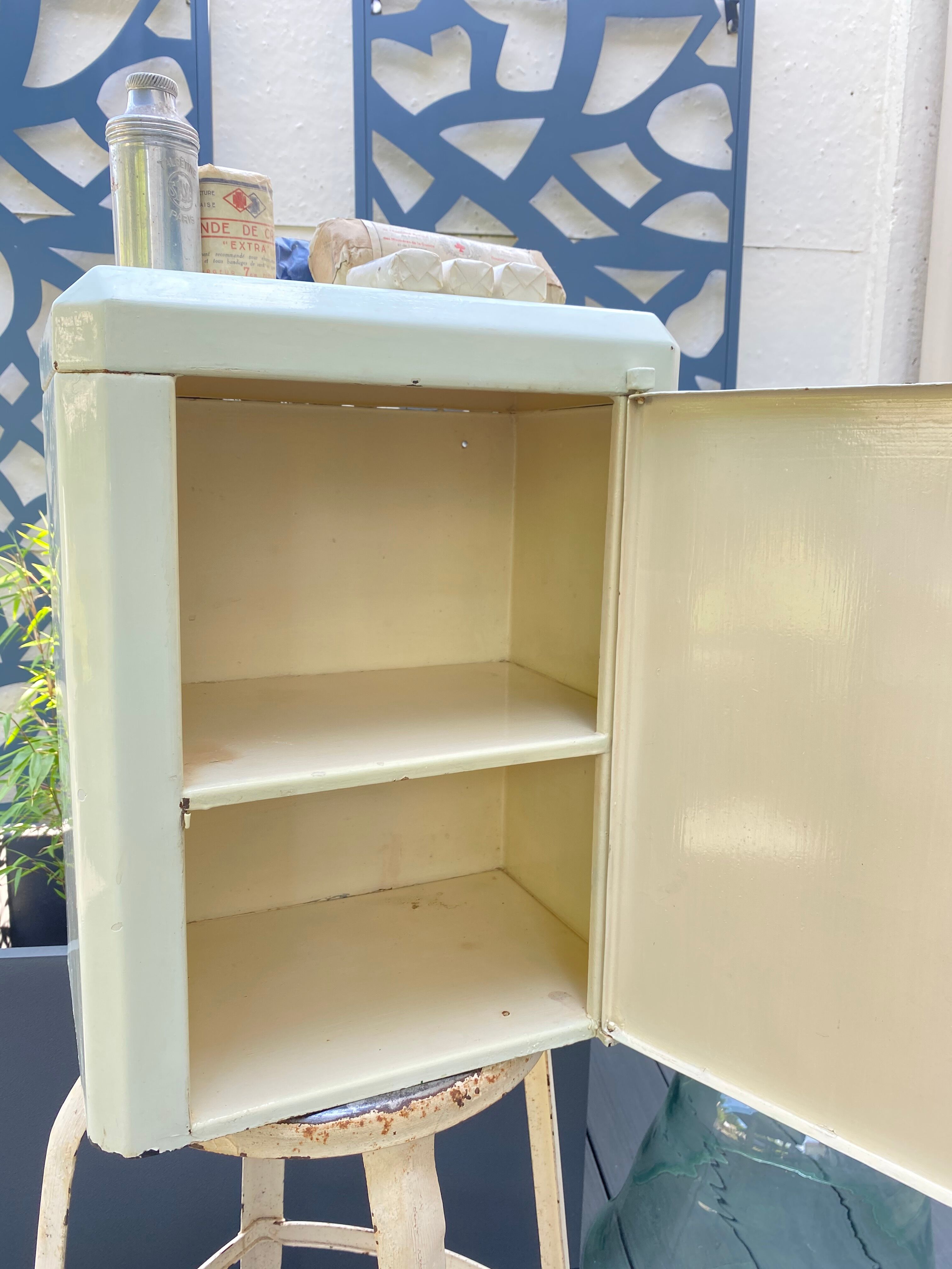 Vintage metal medicine cabinet