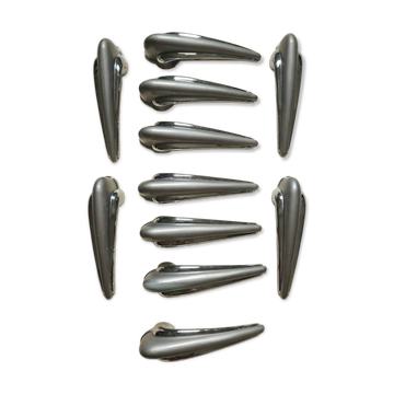 Retro style handles