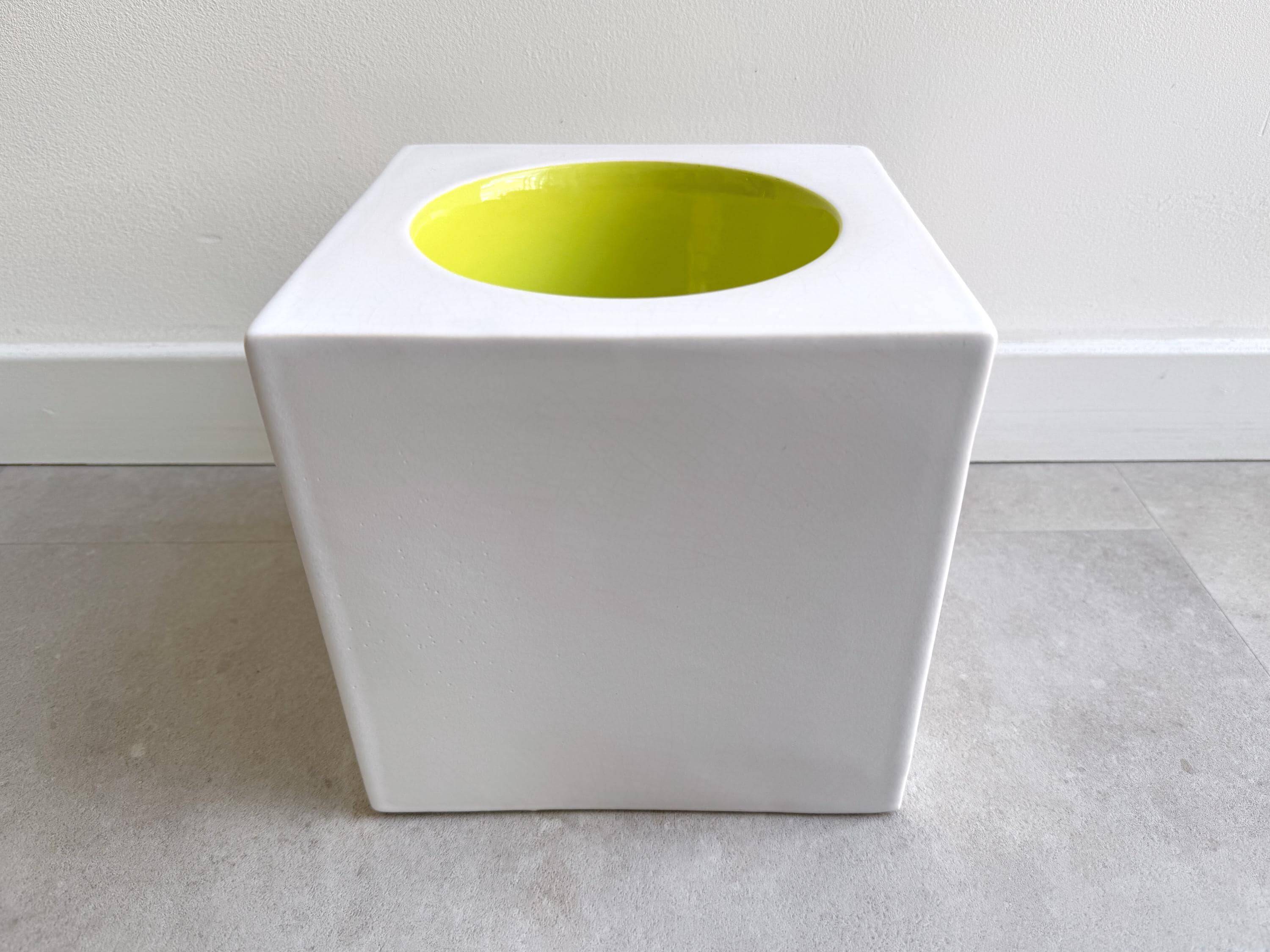 Vintage pop art cube vase / bowl white and green