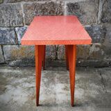 Compass foot side table