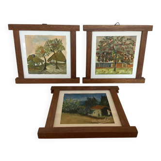 Trio de petits tableaux signés
