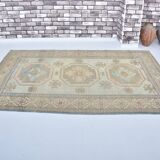 Anatolian Oushak wool rug, reference 3558