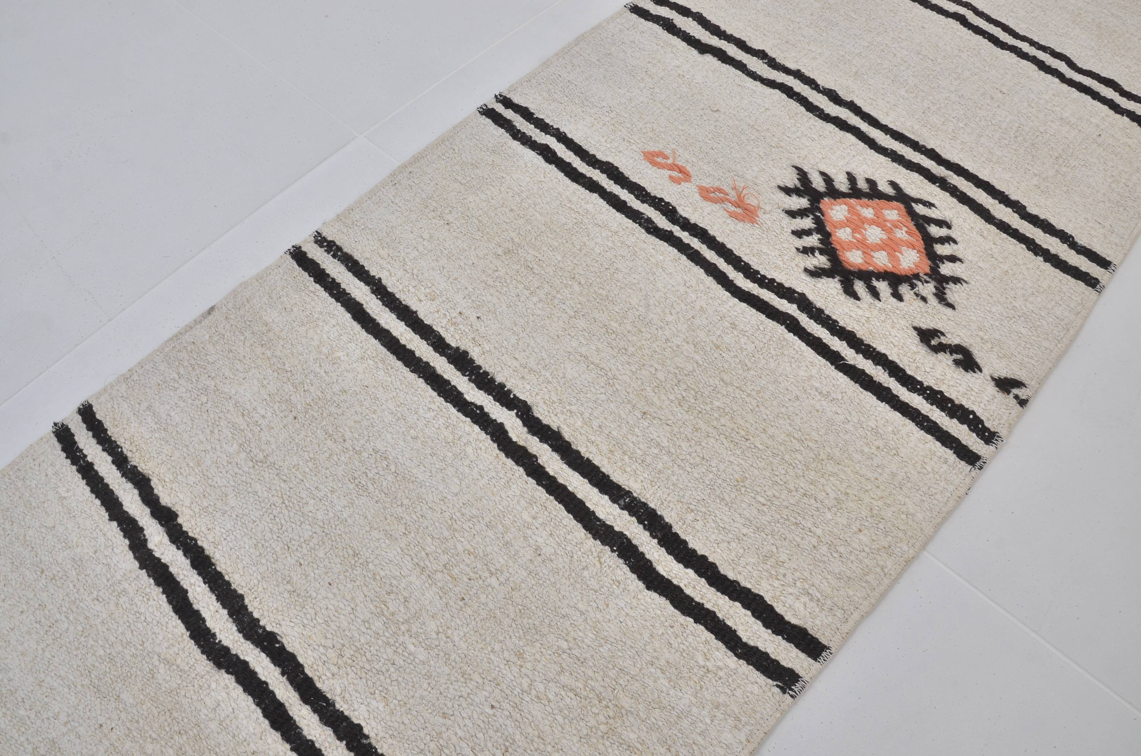 Tapis couloir Hmep kilim anatolien vintage sku 3876
