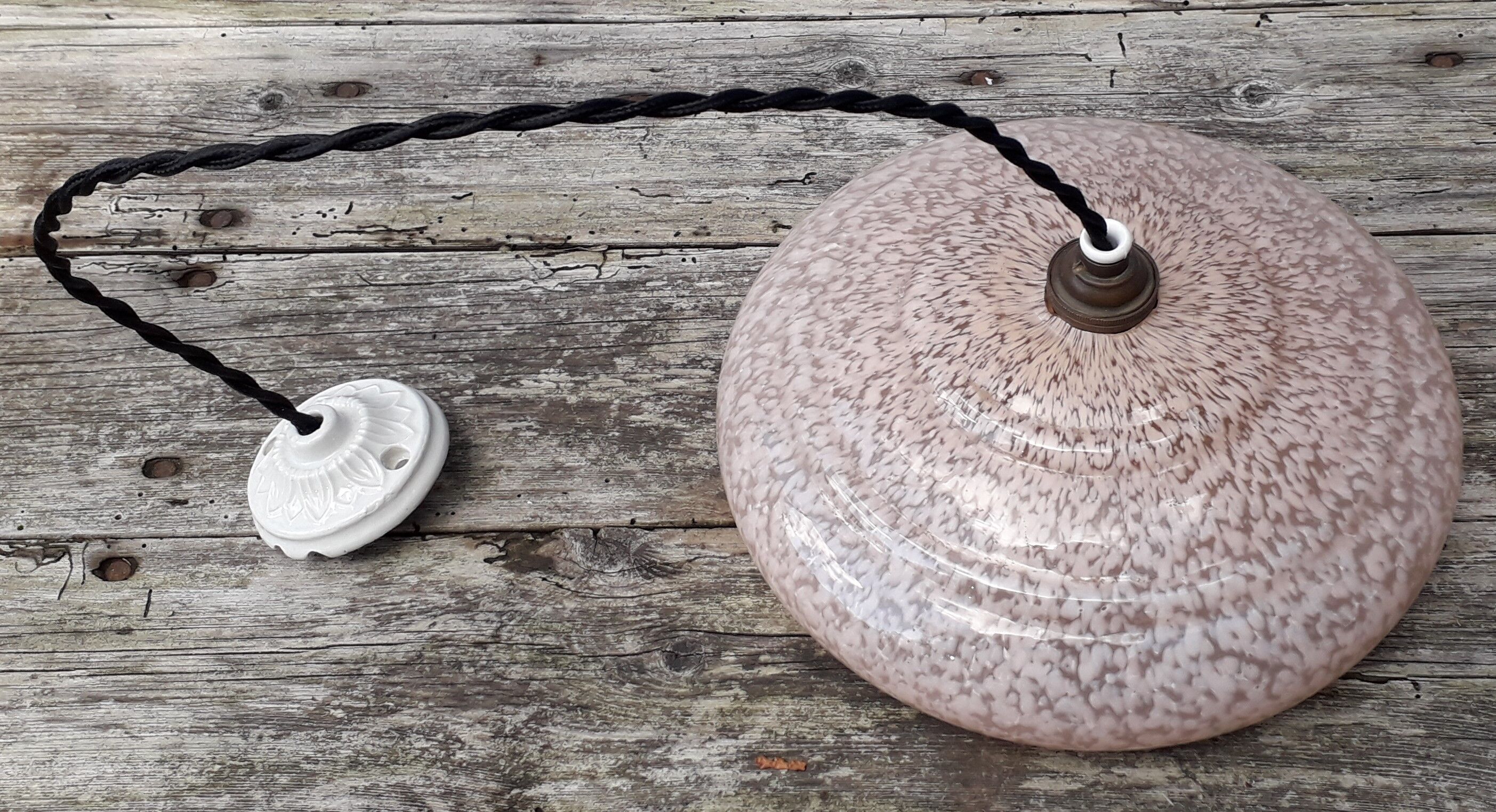 Pink Clichy glass suspension