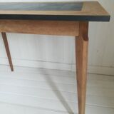 Scandinavian table