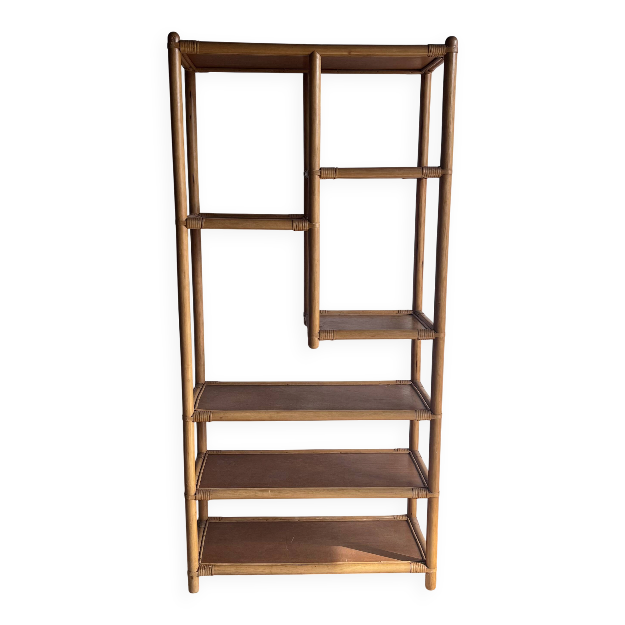 70's vintage bamboo rattan display bookshelf