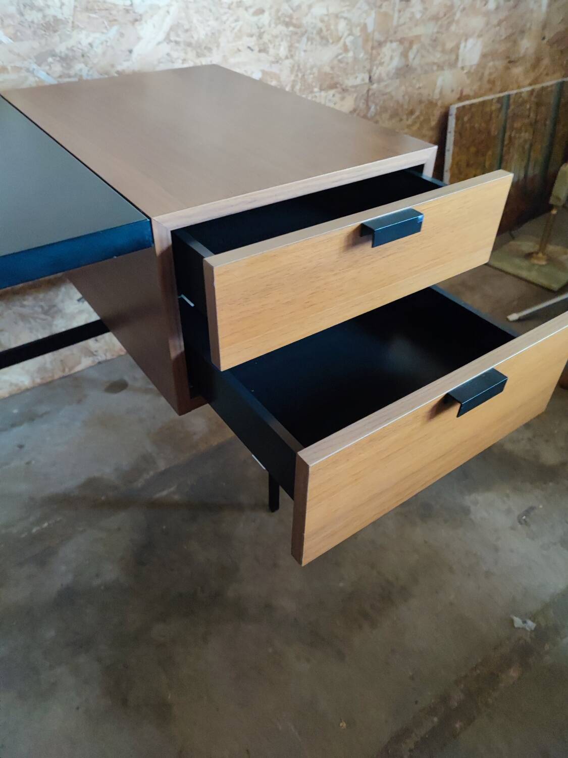 Office CM 141 by Paulin Pierre