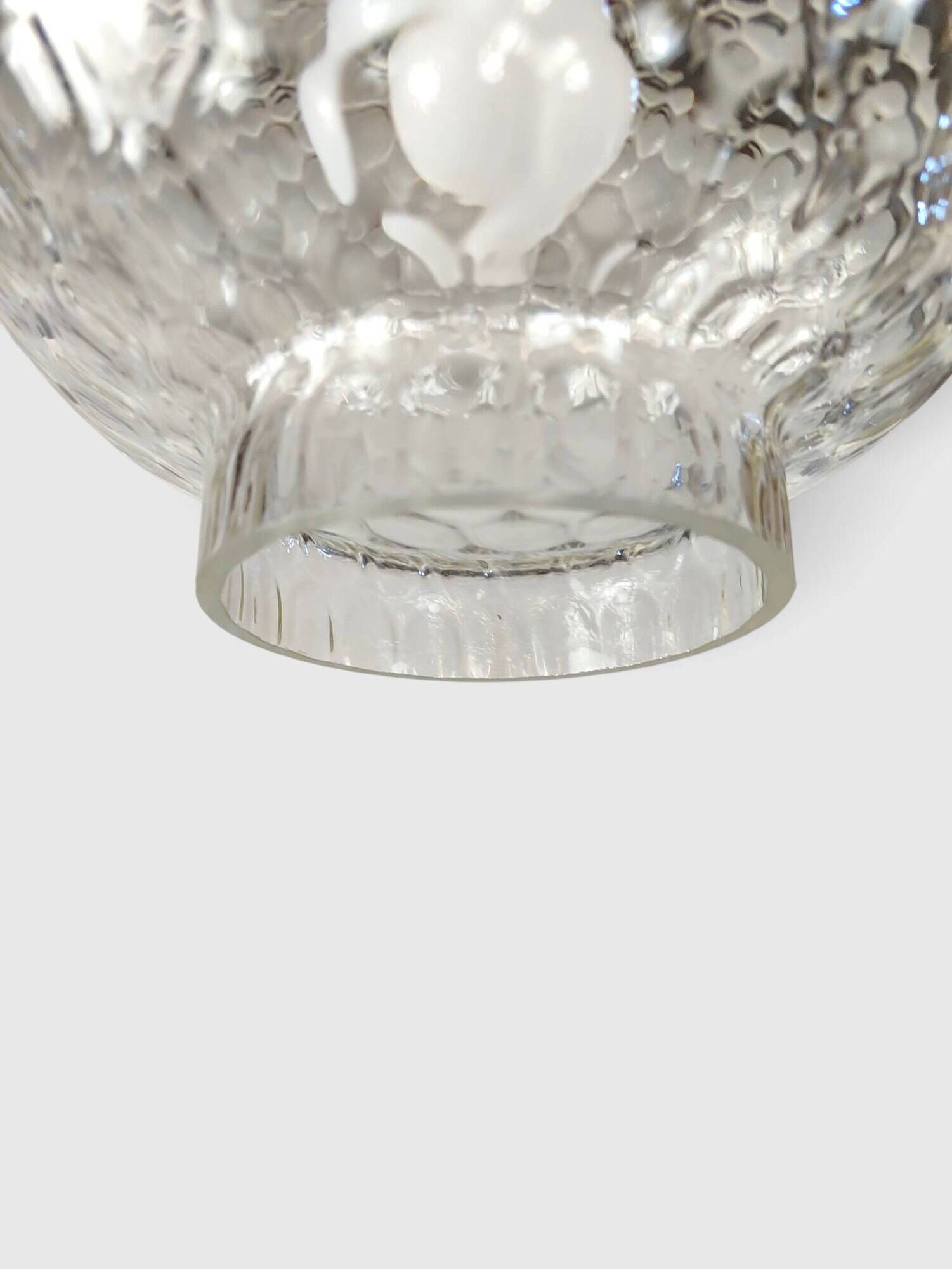 Suspension Space Age in moulded glass honeycomb – 1970