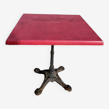 Paris bistro table red top