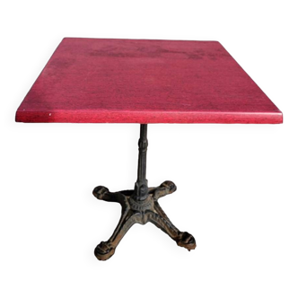 Paris bistro table red top