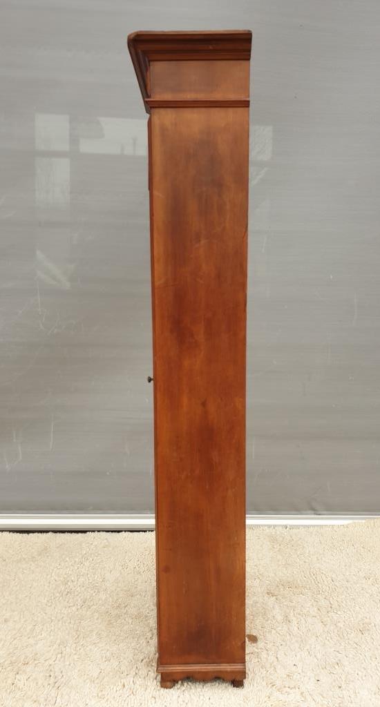 Showcase slender library louis XVI style