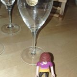 6 crystal wine glasses