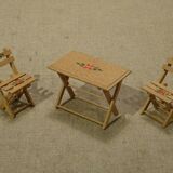 Anciens meubles miniatures de poupée table et 2 chaises salon de jardin pliant
