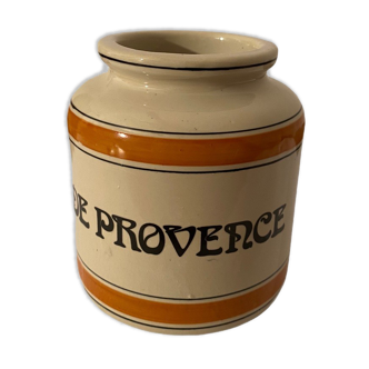 Pot à herbes de provence