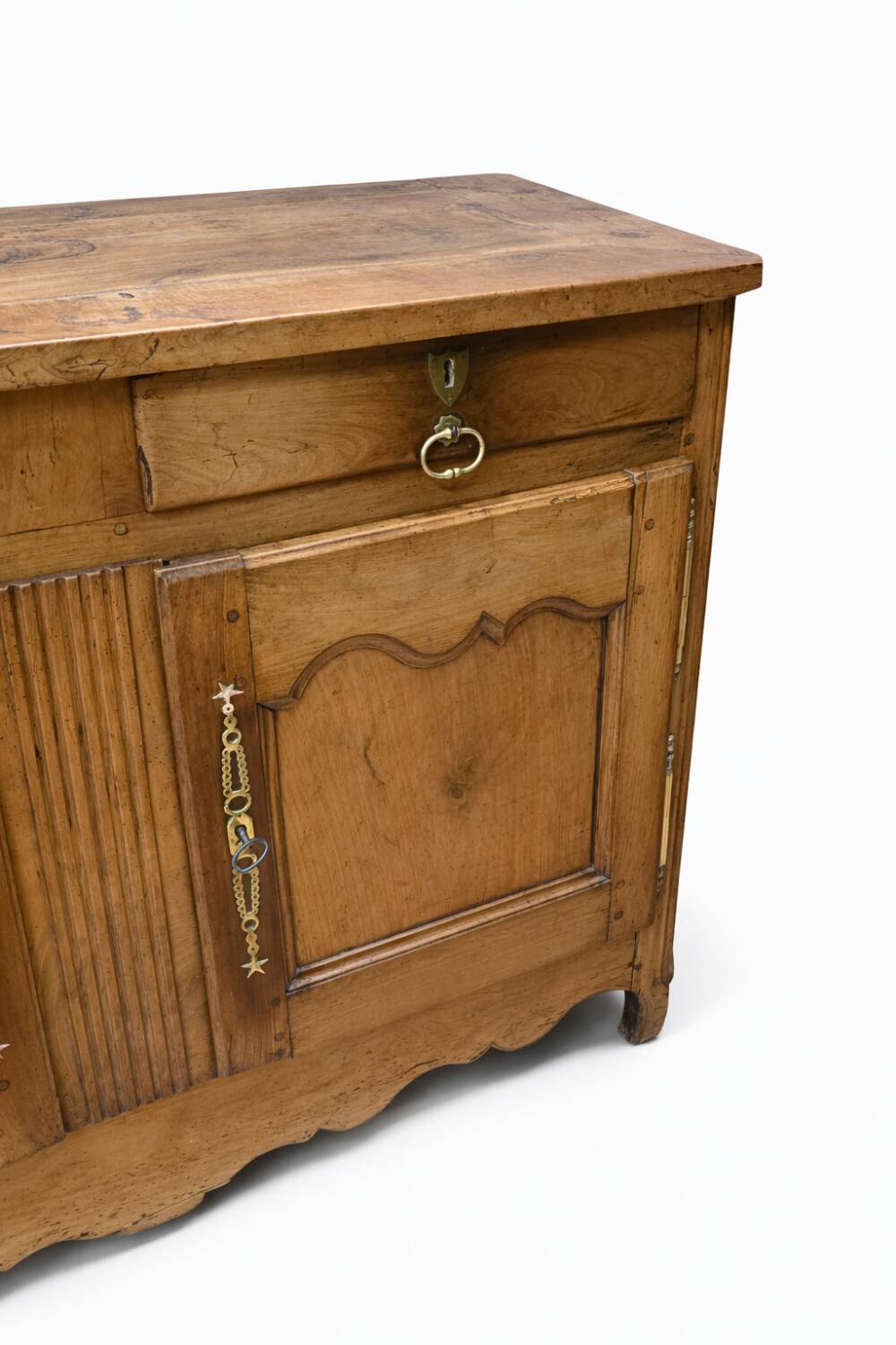 Antique solid wood chest of drawers