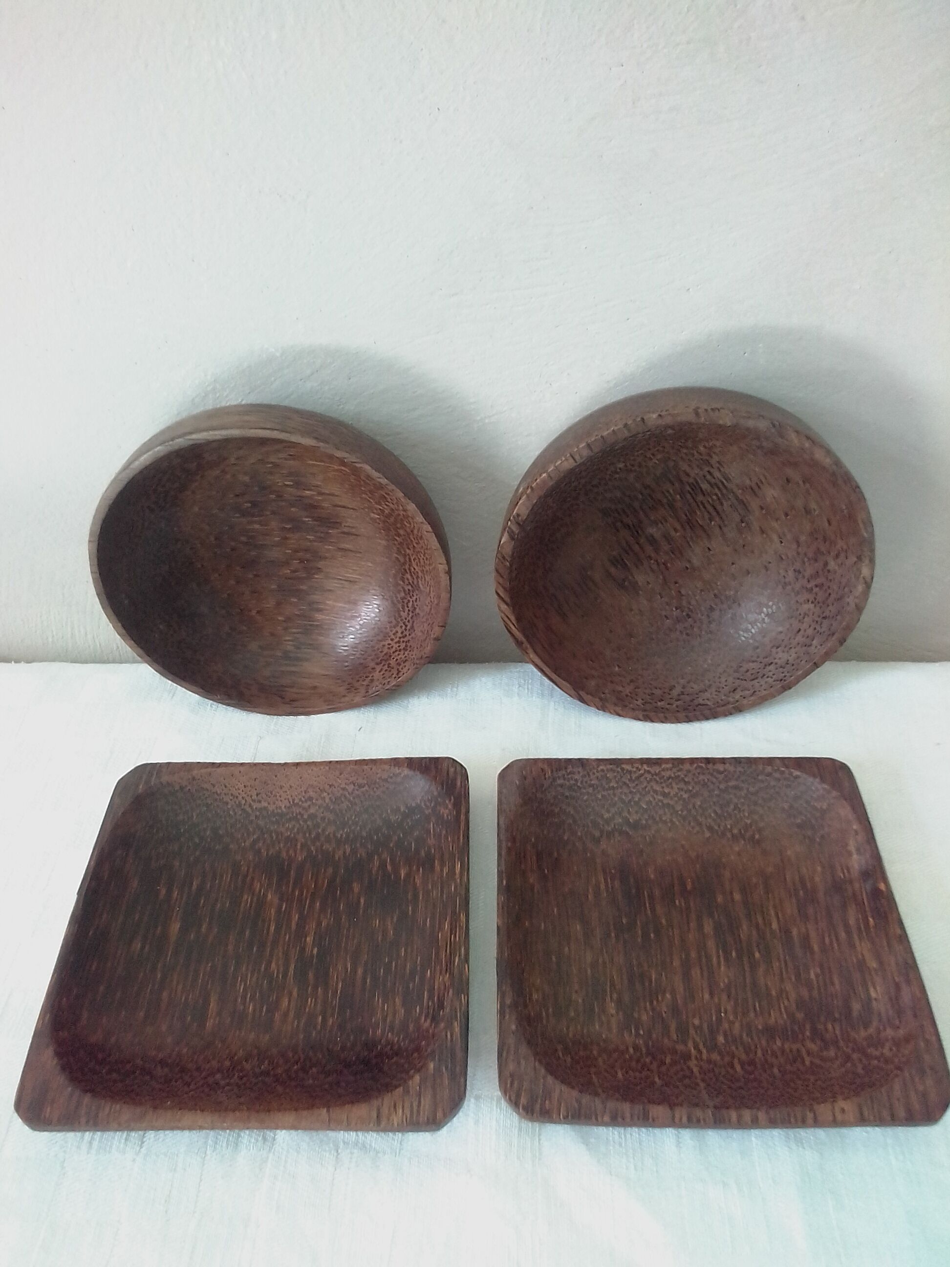 Set of wooden appetizer cups