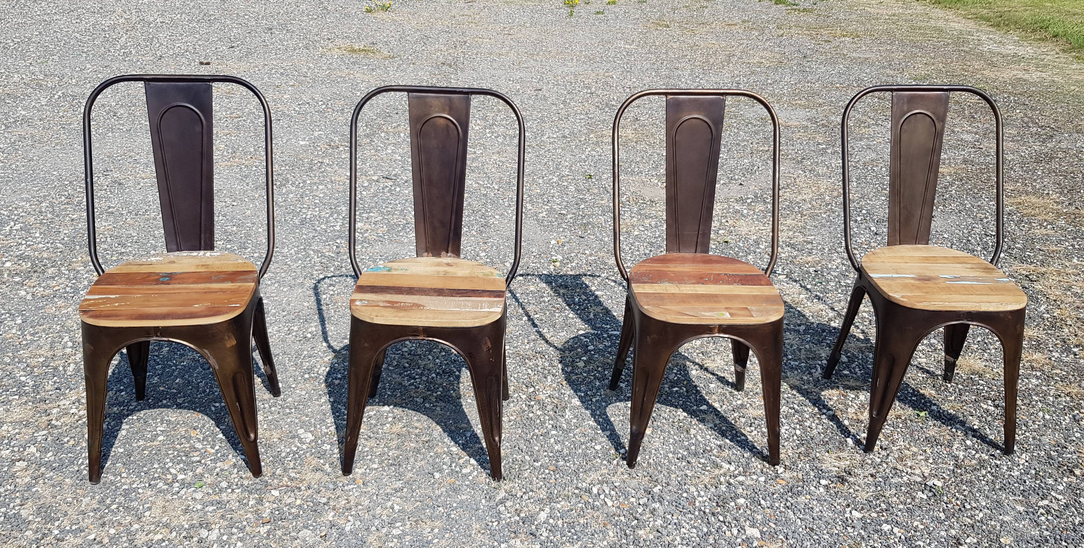 Set of 4 metal chairs with teak seat