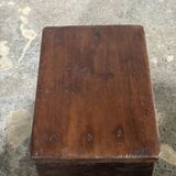 Small auxiliary stool in upcycled teak with traces of green chrome on the leg.