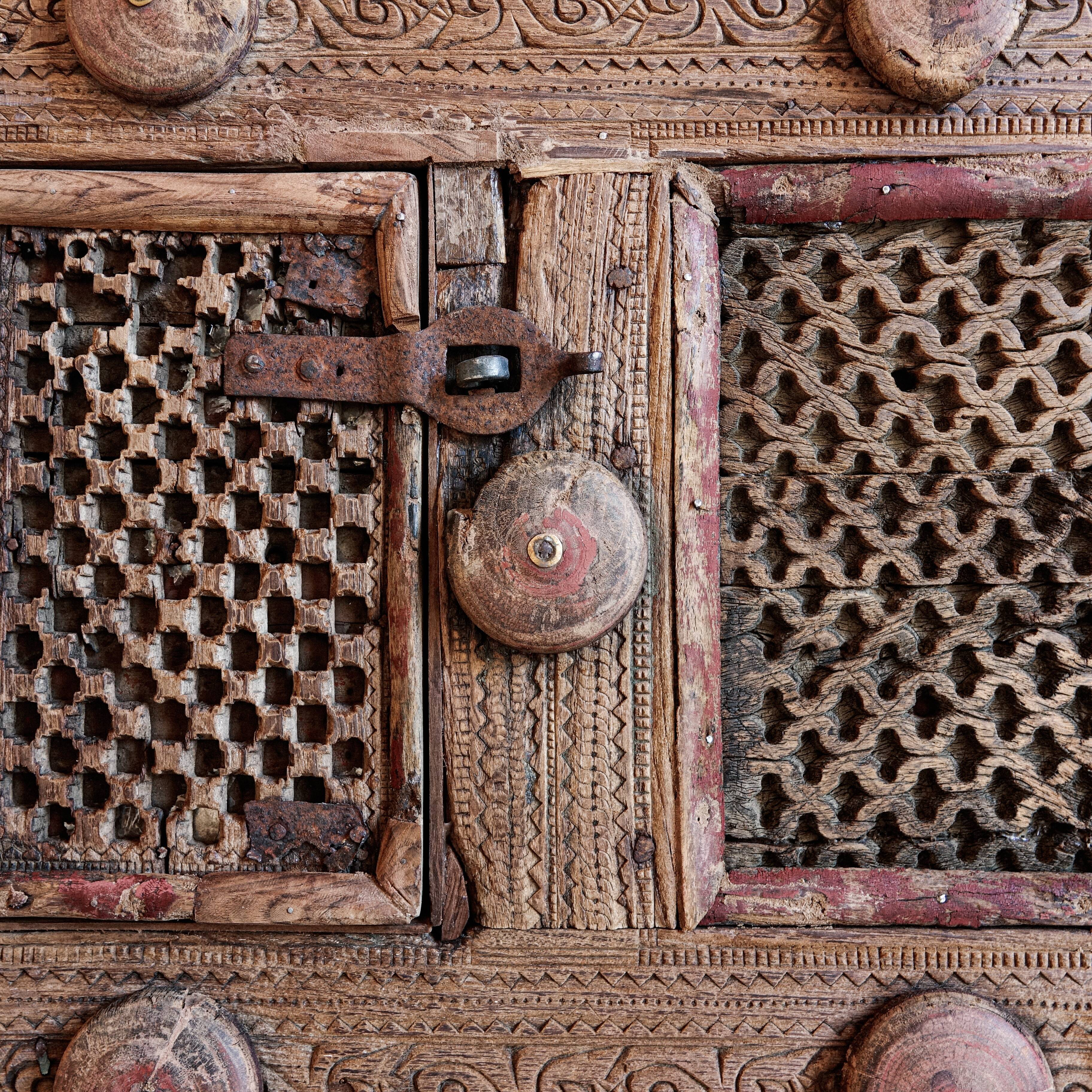 Ancient indian furniture damchiya