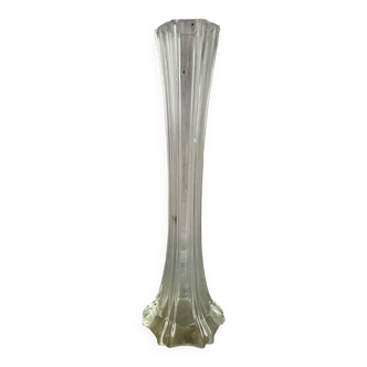 Vase, Soliflore à 6 pans dentelés  XXe siècle