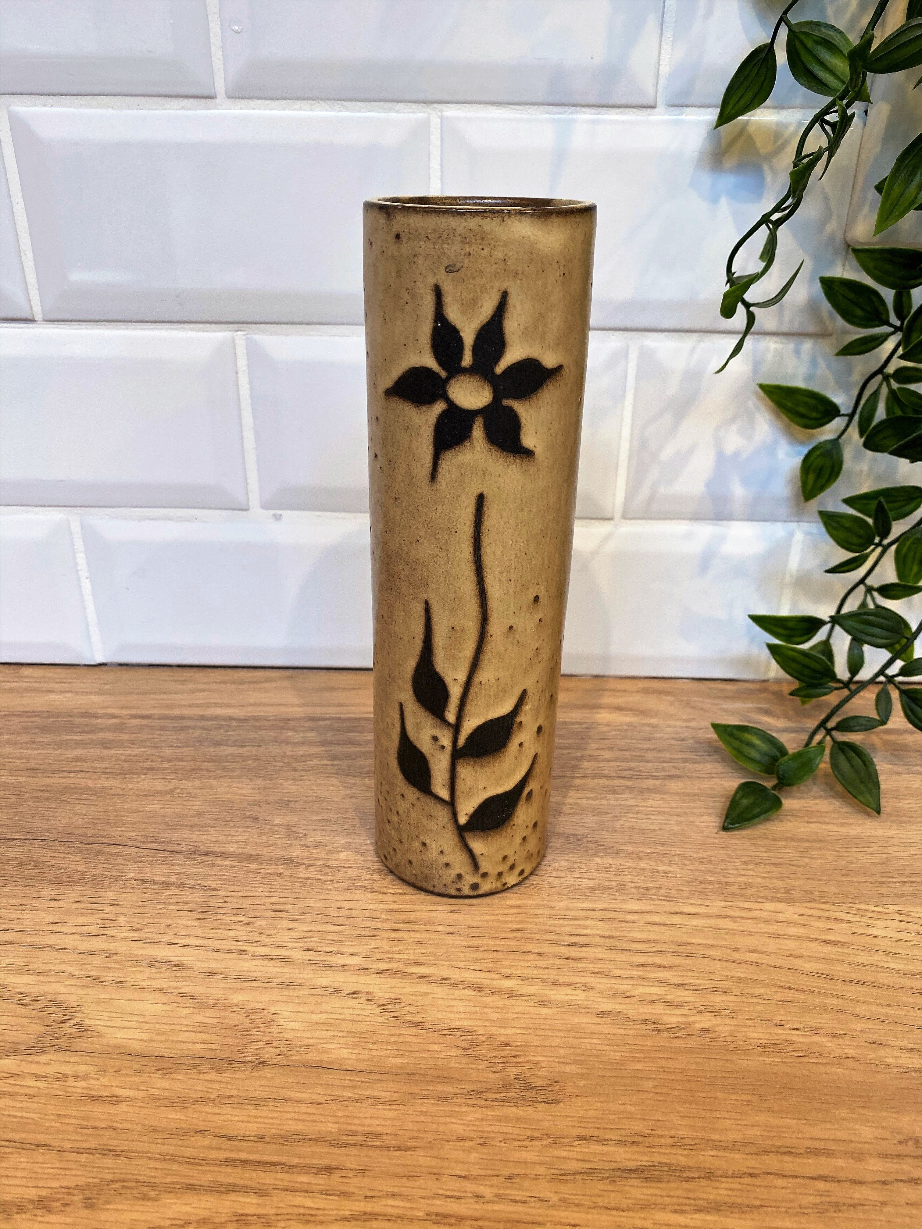Ceramic soliflore vase