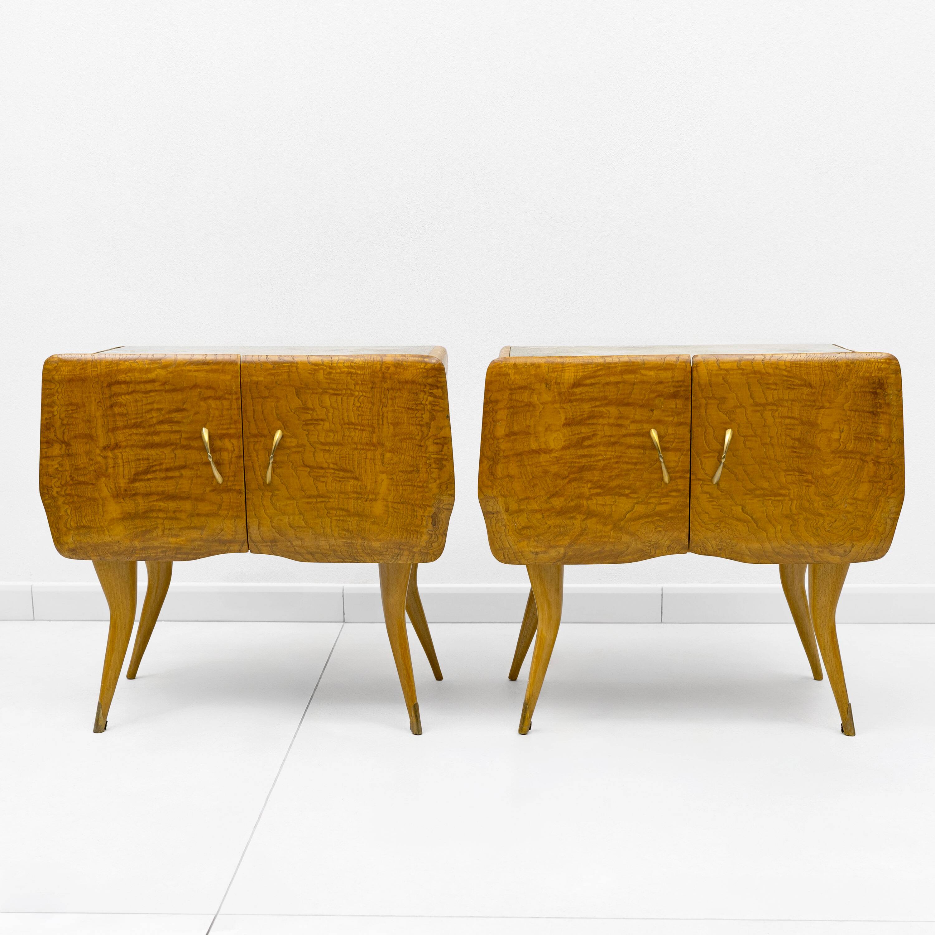 Pair of Mid-Century Style Beech and Chestnut Burl Bedside Tables, 1950s
