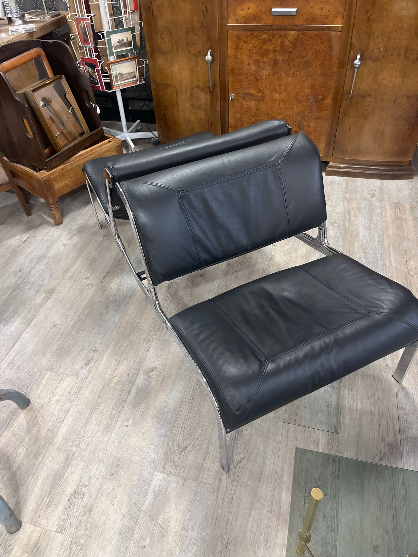 Fauteuils whist dos à dos d’Olivier Mourgue 1964